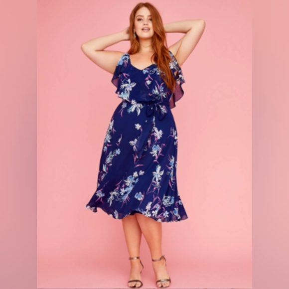 Lane Bryant Printed Split Flutter Sleeve Floral Print Midi Dress Size 26 - Picture 3 of 10
